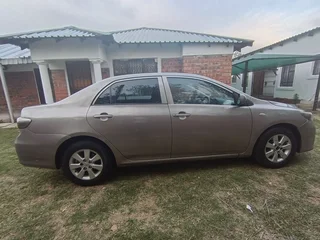 2017 Toyota Corolla Quest Sedan