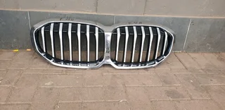 BMW F40 Grille