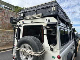 2010 Land Rover Defender Stationwagon