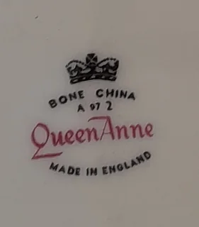 Elegant Queen Anne fine bone china trios