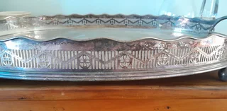 Elegant Queen Anne fine bone china trios