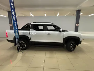 2025 BYD Shark 6Premium AWD PHEV (Demo)