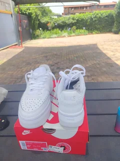 Shoes - Ad posted by maropene prince