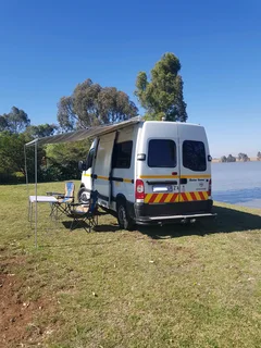 Nissan interstar camper