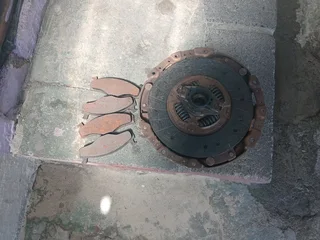 Polo playa gearbox 1 4 and  H 100 bakkie 2022 clutch kid did only 30 000km