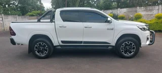 Toyota Hilux 2.8GD-6 Legend50 with only 30000km. Like new!