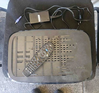 Dstv Decoder Hd Pvr With Poer Cable And Remote