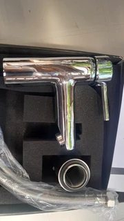 KITCHEN AND BATHROOM TAPS