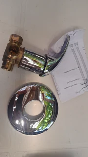 KITCHEN AND BATHROOM TAPS