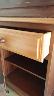 2 x BEDSIDE TABLES, PEDESTALS.