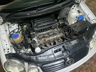 Polo 1.4i CLP engine on air lux