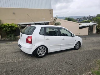 Polo 1.4i CLP engine on air lux