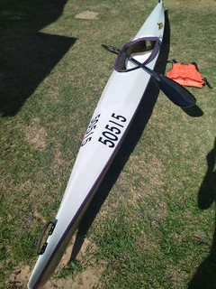 K1 Yeti Canoe &#43; Life Jacket &#43; Paddle