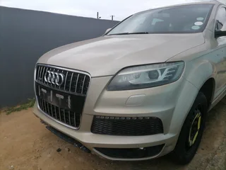 2012 Audi Q7 3.0tdi (Stripping)