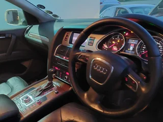 2012 Audi Q7 3.0tdi (Stripping)