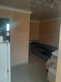 These beautiful single room in between Rosslyn and Soshanguve