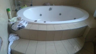 This beautiful big house with double garage is situated in Block M Soshanguve