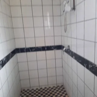 Self catering accommodation available in Treasure Beach Bluff.