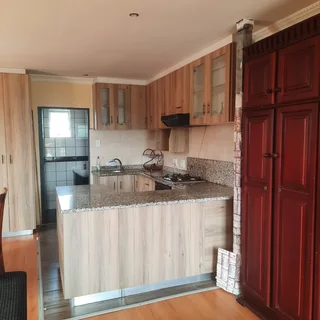 Self catering accommodation available in Treasure Beach Bluff.