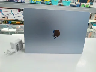 Apple MacBook air m4