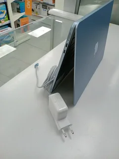 Apple MacBook air m4