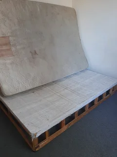 King size bed