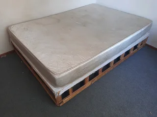 King size bed