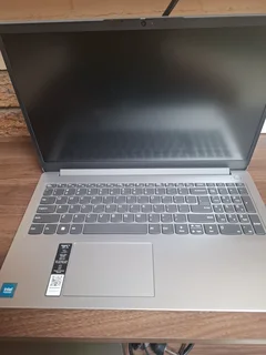 Laptop - Ad posted by Jeandre Abrahams