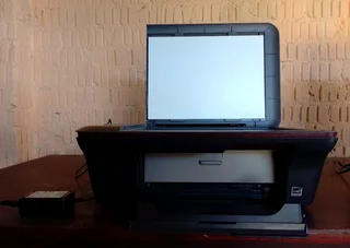 HP Deskjet 1050A All-in-One... Second-hand