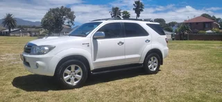 2009 Toyota Fortuner SUV