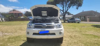 2009 Toyota Fortuner SUV