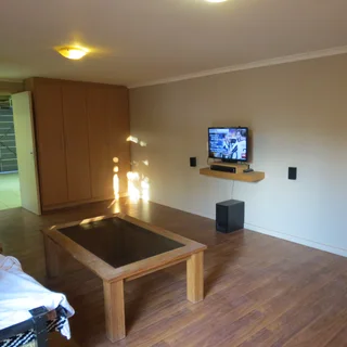 Room To Rent In Sunningdale