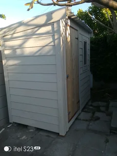 Nutec house and wooden Wendy