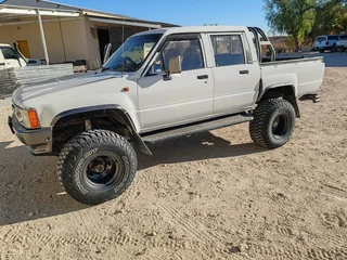 Toyota Hilux 4X4 With V8 Lexus For Sale (011914)