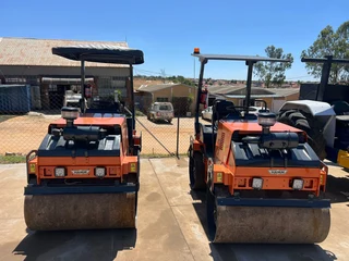2x Hamm HD12 2.5 Ton Rollers For Sale (011624)