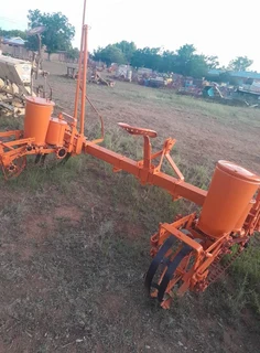 Twee Ry Mielie / Maize Planter For Sale (011651)