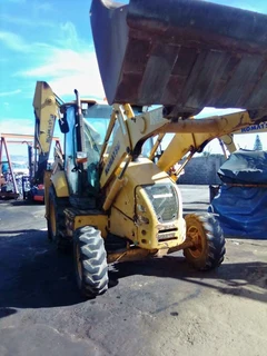 Komatsu WB93R TLB For Sale (009740)