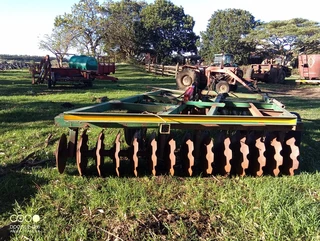 28 Skottel Offset Dis / Disc Harrow For Sale (010182)