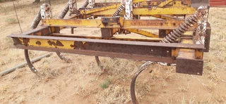 7 Tand Beitelploeg / 7 Tine Chisel Plough For Sale (010507)