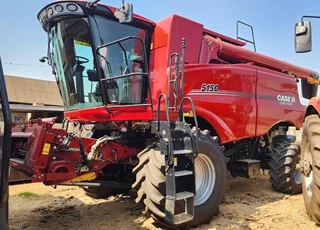 Case 5150 Stroper / Combine Harvester For Sale (010913)