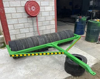 2.5m Roller For Sale (007449)