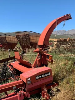 New Holland Kuilvoer Kerwer / Silage Cutter For Sale (012794)