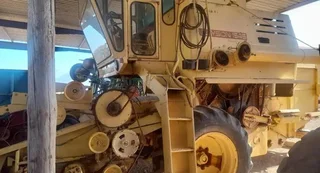 New Holland Clayson 1545 Stroper / Combine Harvester (003985)