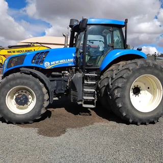 New Holland T8.275 For Sale (012859)
