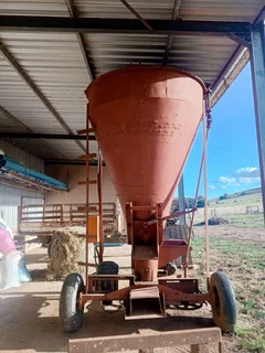 Drotsky Feed Mixer / Voermenger For Sale (013057)