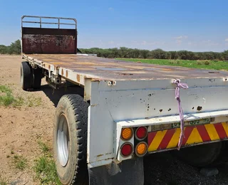 7.5m Flat Deck Trailer / Platbak Sleepwa For Sale (013070)