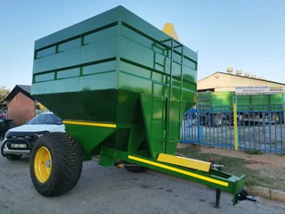 6 Ton Tapkar / Grain Cart For Sale (013173)