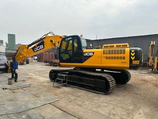 JCB JS360 Excavator / Graafmasjien For Sale (013263)