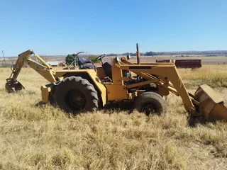 John Deere TLB For Sale (013284)