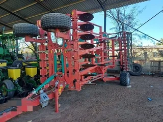 Kverneland CTC 527 Cultivator With Discs and Rollers For Sale (013563)